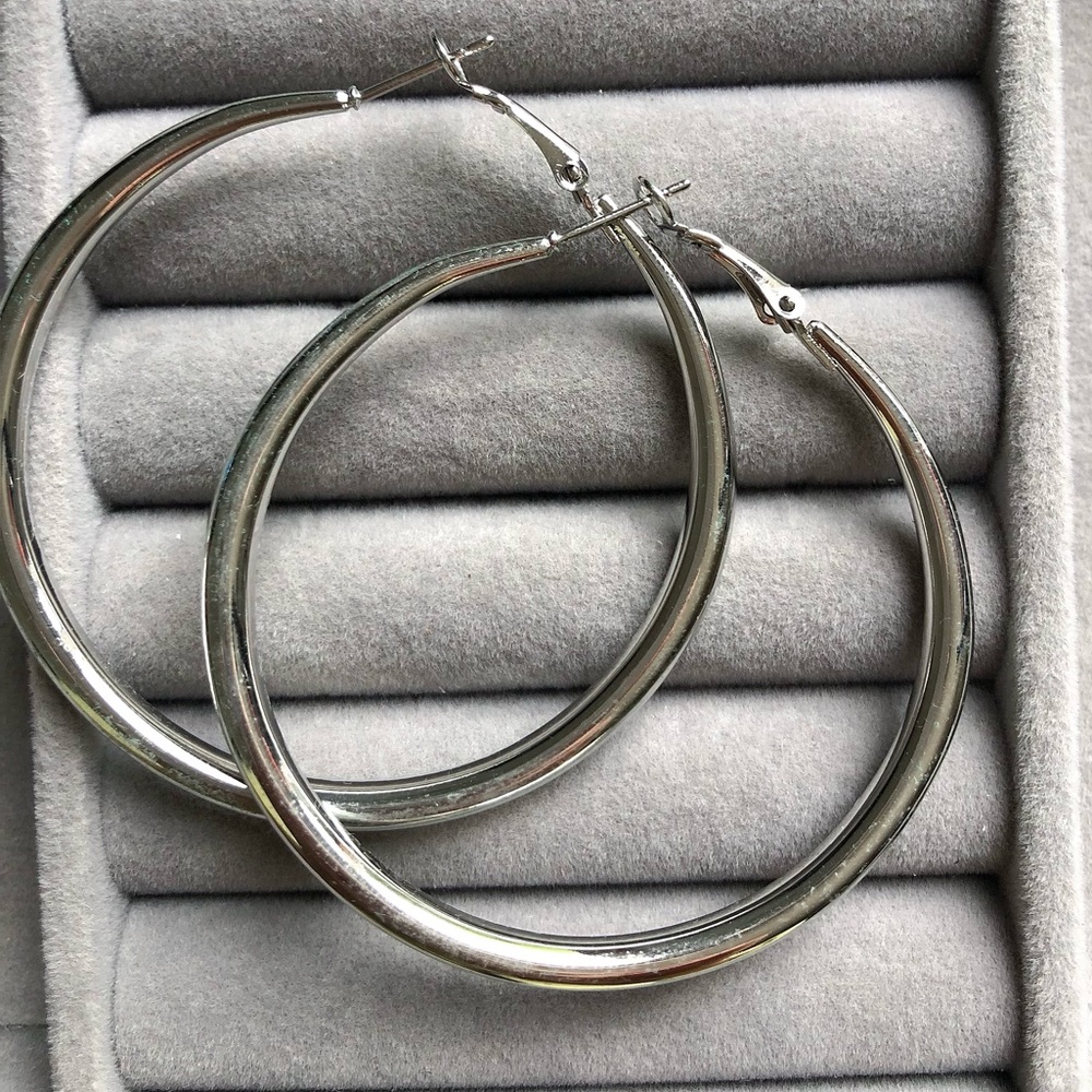 ✨18K Silver Hoop Earrings
